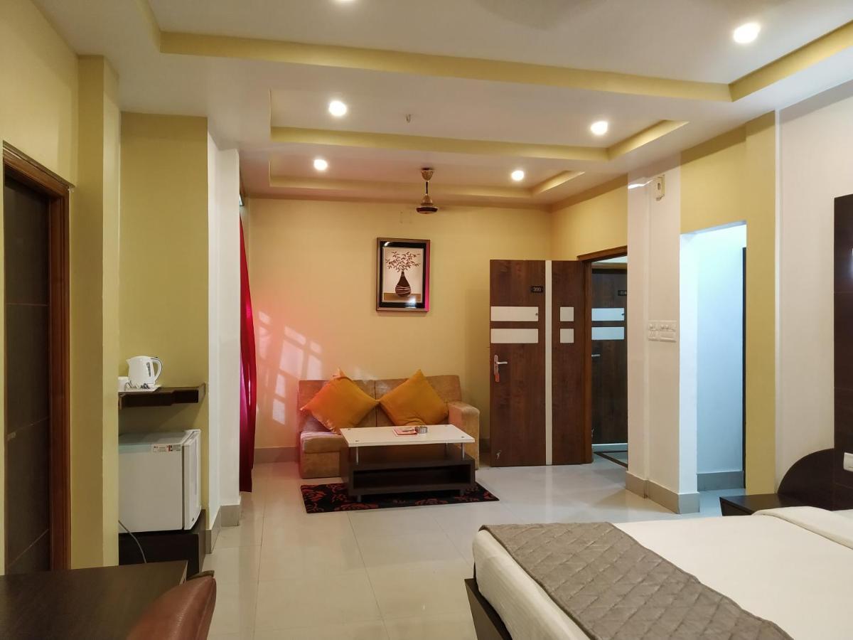 Hotel Sc Continental Itanagar Exterior photo