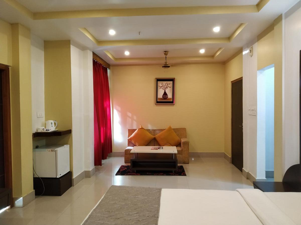 Hotel Sc Continental Itanagar Exterior photo