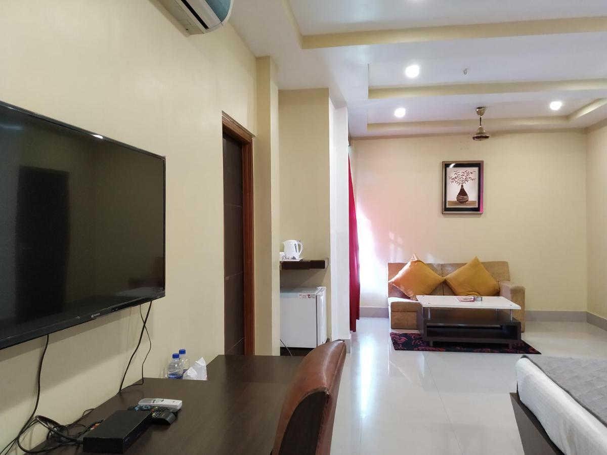 Hotel Sc Continental Itanagar Exterior photo